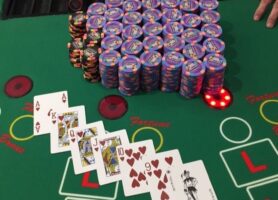 How to play Pai Gow Poker?