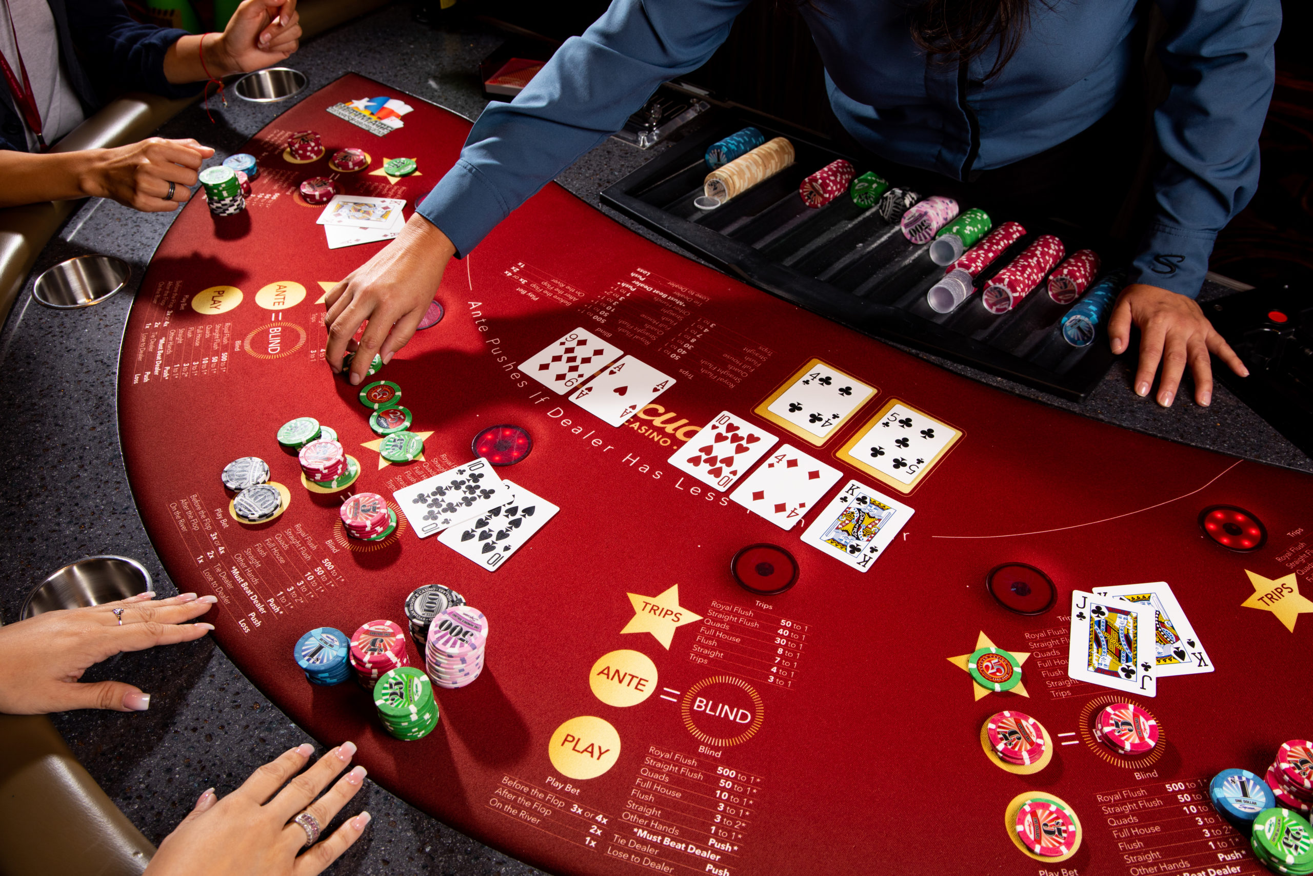 Покер texas holdem играть онлайн бесплатно пасьянс косынка играть бесплатно в онлайн бесплатно по 3 карты